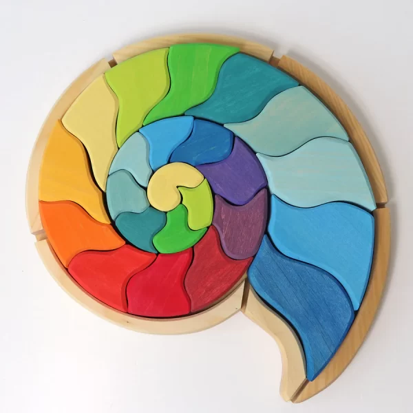 puzzle-set-di-costruzione-ammonite-di-legno-arcobaleno-grimms-43660