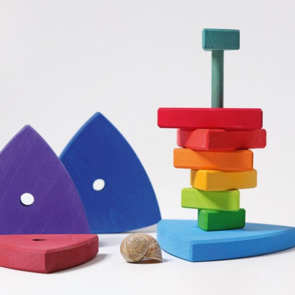 torre-dischi-Rainbow-Building-conical-tower-wankel-Grimms-111030-grimm-arcobaleno-legno-gioco